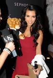th_53563_celebrity-paradise.com-The_Elder-Kim_Kardashian_2010-02-04_-_Promotes_Her_New_Fragrance_377_122_134lo.jpg