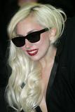 Lady GaGa (Леди ГаГа) - Страница 2 Th_88566_Celebutopia-Lady_Gaga_celebrates_the_release_of_her_new_album_The_Fame_Monster_in_Los_Angeles-18_122_525lo