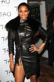 th_89781_celebrity_paradise.com_TheElder_Ciara2010_10_16_10thanniversaryofTAONewYork29_122_80lo.jpg