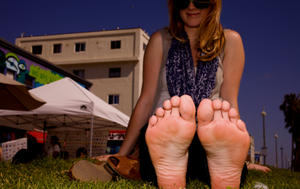 Outdoor feet HQ #4 x54-p1t6b7q224.jpg