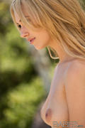 2013-02-19 - Sophia Knight - A Room with a View-e12m49p1aa.jpg