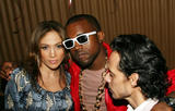 http://img28.imagevenue.com/loc970/th_73459_Swizz_Beatz_Birthday_party_2006_3072_122_970lo.jpg